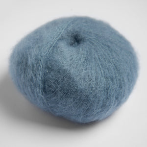 Uma<br> (37% Baby Suri - 37% Super Kid Mohair - 26% Mulberry Silk)