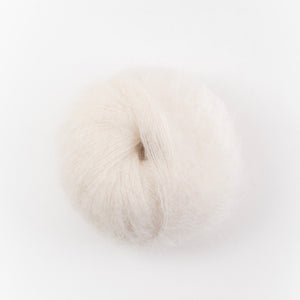 Uma<br> (37% Baby Suri - 37% Super Kid Mohair - 26% Mulberry Silk)