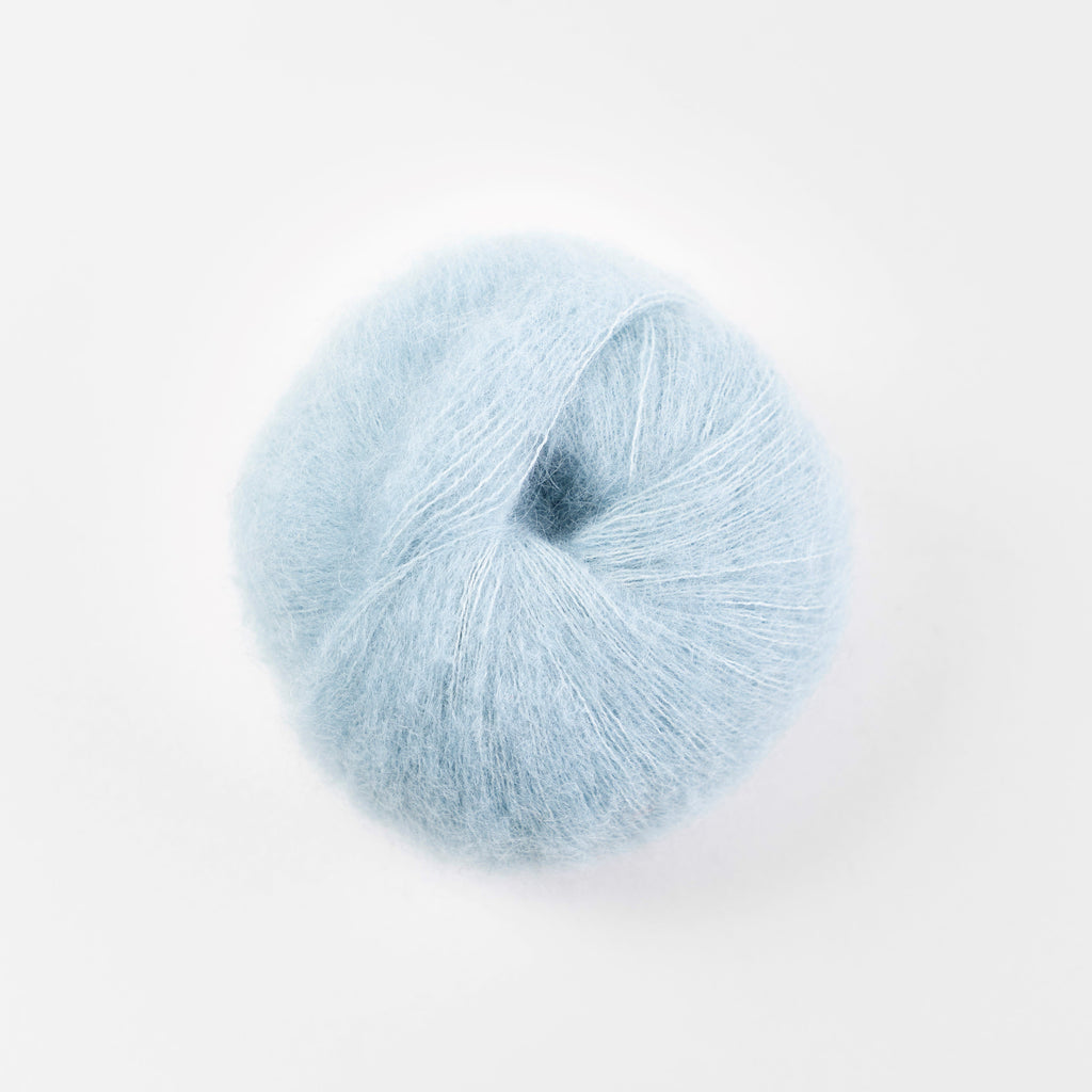 Uma<br> (37% Baby Suri - 37% Super Kid Mohair - 26% Mulberry Silk)
