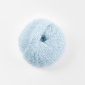 Uma<br> (37% Baby Suri - 37% Super Kid Mohair - 26% Mulberry Silk)