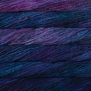 Caprino <br> (80% Super Fine Merino, 20% Cashmere)