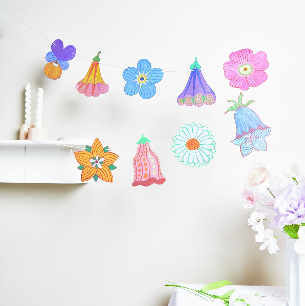 Guirnalda Adorno de Flores <br> Colección "Midsommar Magic Flowers x Maja Sten"