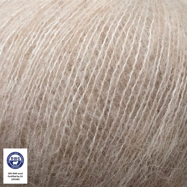 Midnatssol <br> (54% Baby Alpaca / 10% Lana Merino / 36% Tencel)