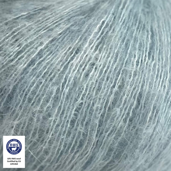 Midnatssol <br> (54% Baby Alpaca / 10% Lana Merino / 36% Tencel)