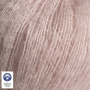 Midnatssol <br> (54% Baby Alpaca / 10% Lana Merino / 36% Tencel)