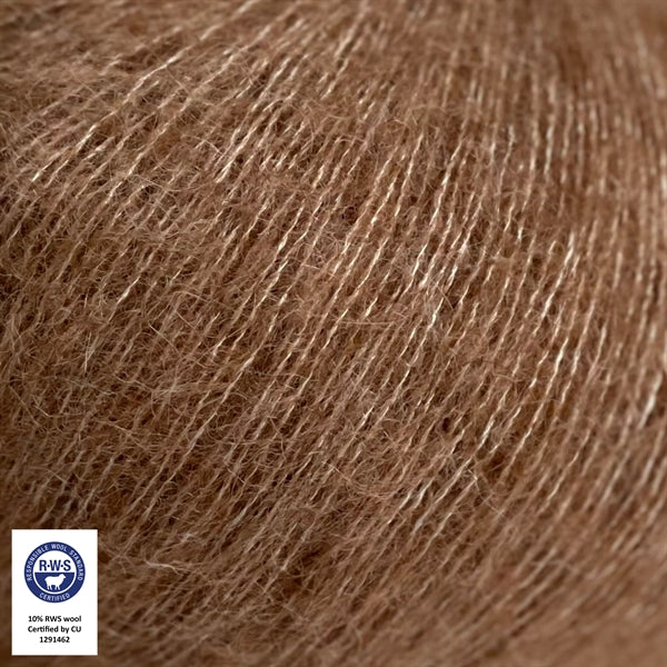 Midnatssol <br> (54% Baby Alpaca / 10% Lana Merino / 36% Tencel)