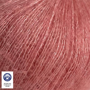 Midnatssol <br> (54% Baby Alpaca / 10% Lana Merino / 36% Tencel)