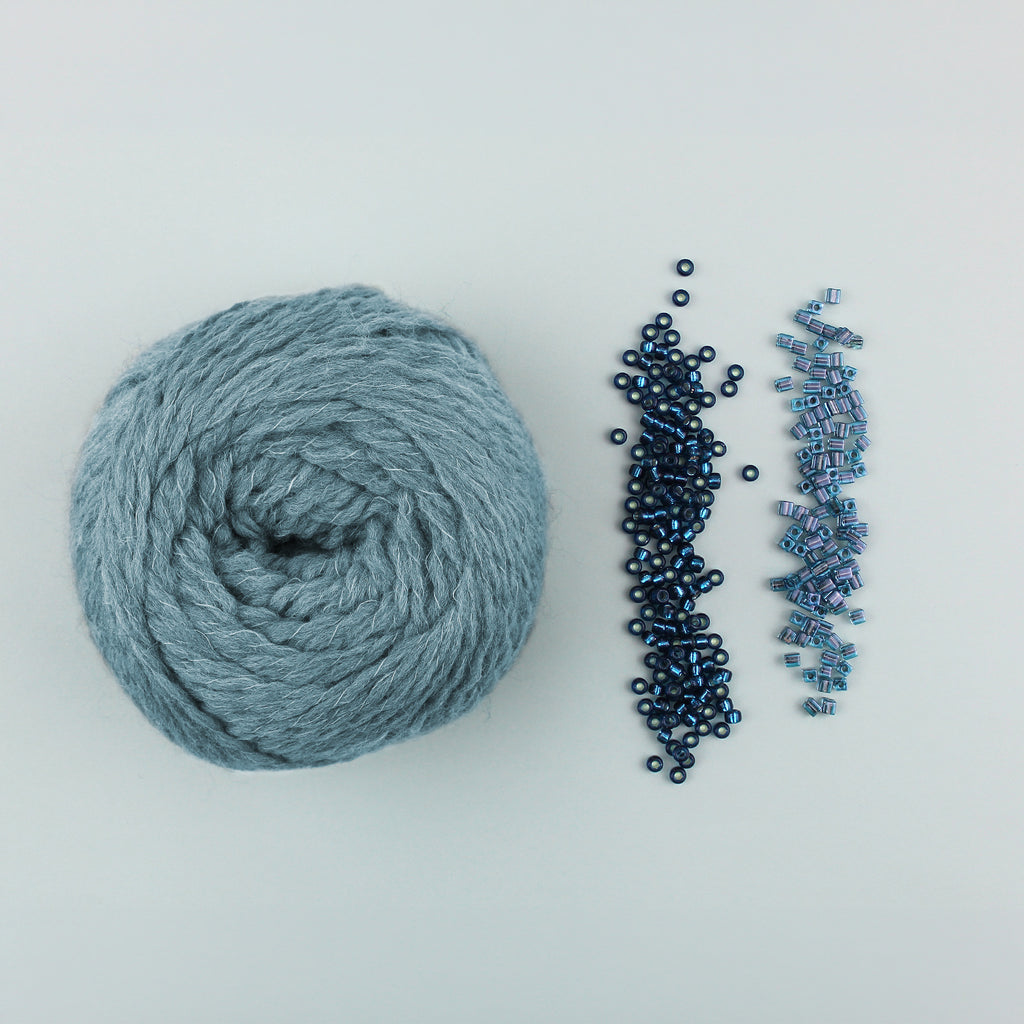 Kit de Tejido Suéter "Storm" de Pope Vergara <br> Versión Genmou de Daruma (Elegir Color)