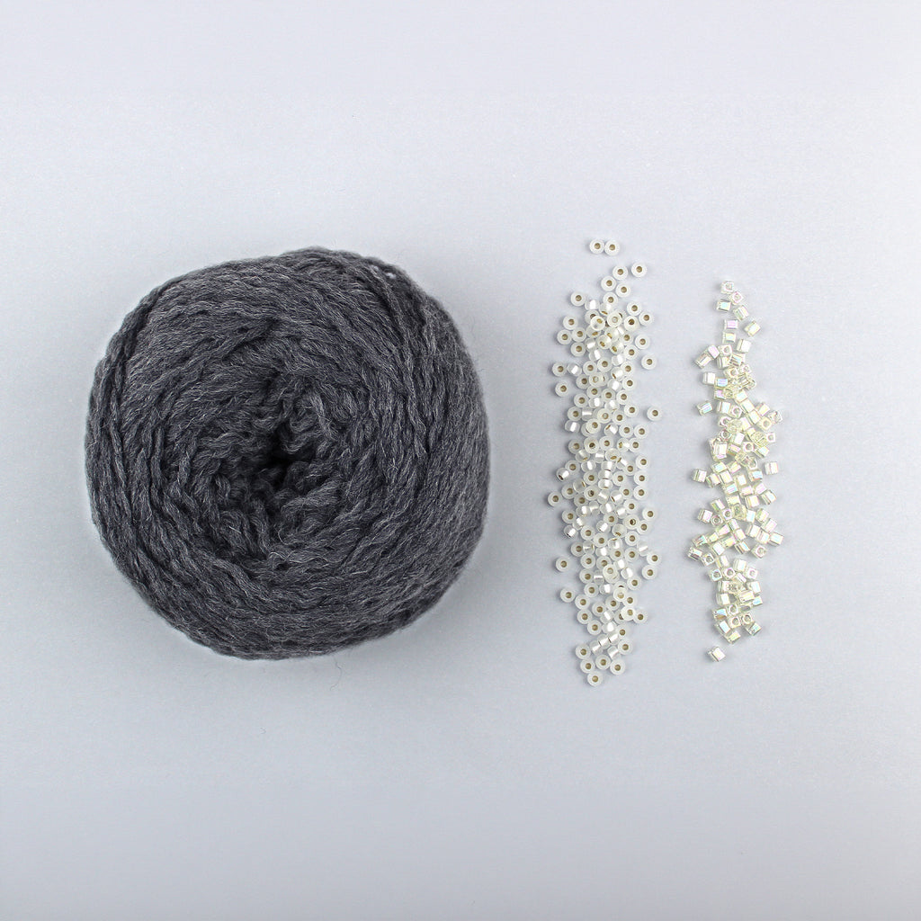 Kit de Tejido Suéter "Storm" de Pope Vergara <br> Versión Genmou de Daruma (Elegir Color)