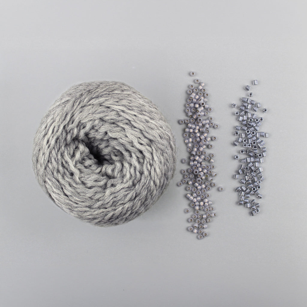 Kit de Tejido Suéter "Storm" de Pope Vergara <br> Versión Genmou de Daruma (Elegir Color)