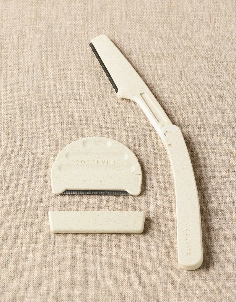 Navaja Corta Pelusas <br> Easy to Hold - Fuzz off Comb II