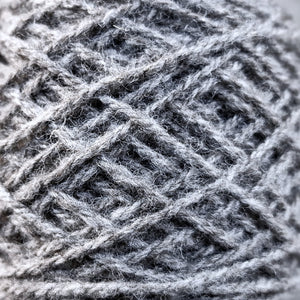 Lana grosor Worsted (3 hebras) <br> (100% Oveja Corriedale)