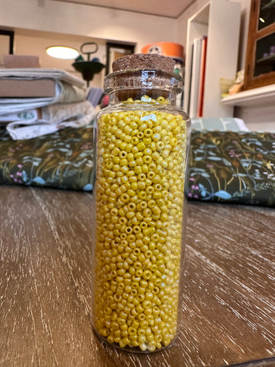 Mostacilla Frasco Grande  Cabeza de Alfiler