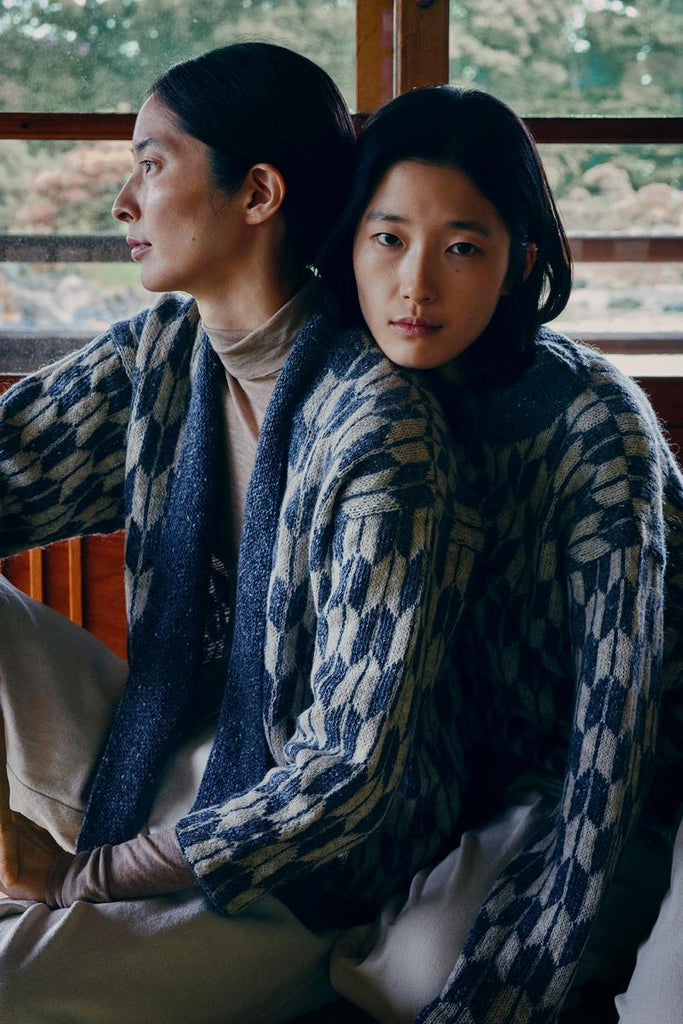 Libro de Tejido "A Knitting Life Vol III - Tokyo Tversted" <br>  Marianne Isager