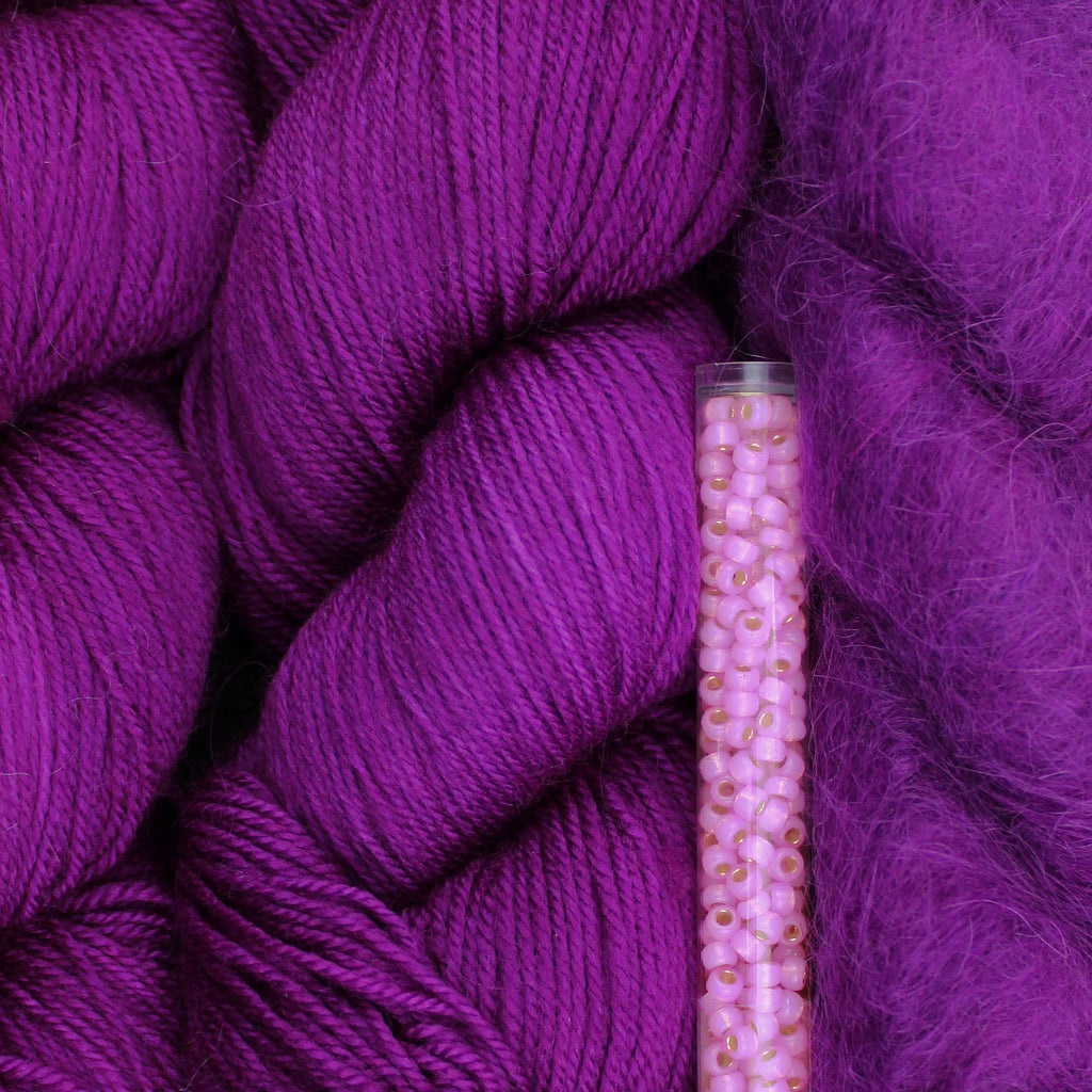Kit de Tejido Pañoleta "Only Leaves" de Pope Vergara