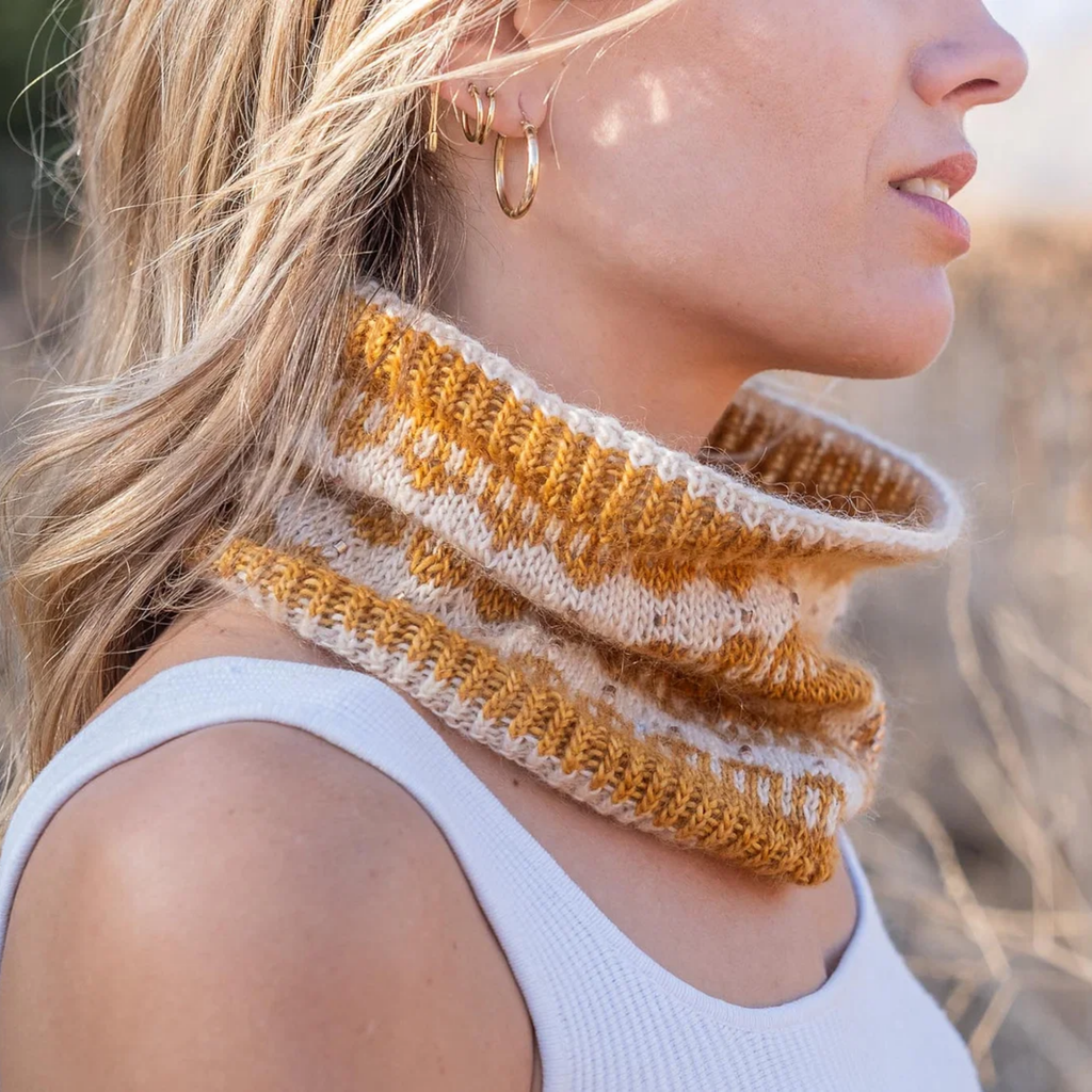 Kit de Tejido Cuello "Lumina" de Pope Vergara <br> Elegir Color
