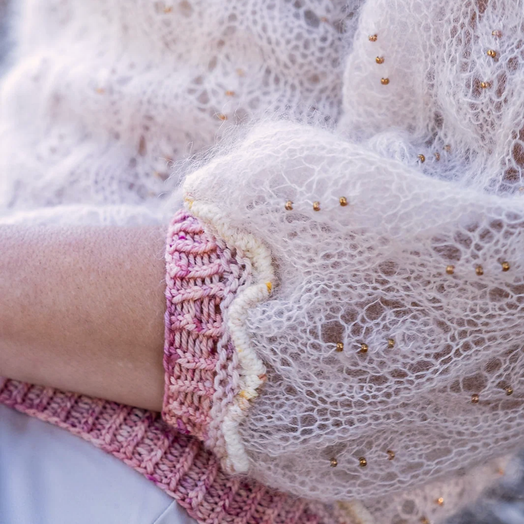 Kit de Tejido Suéter "Wild Rose" de Pope Vergara <br> Elegir Color