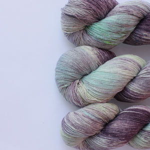 Seda Bourette Light Fingering <br> (100% Seda Bourette)