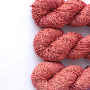 Seda Bourette Light Fingering <br> (100% Seda Bourette)