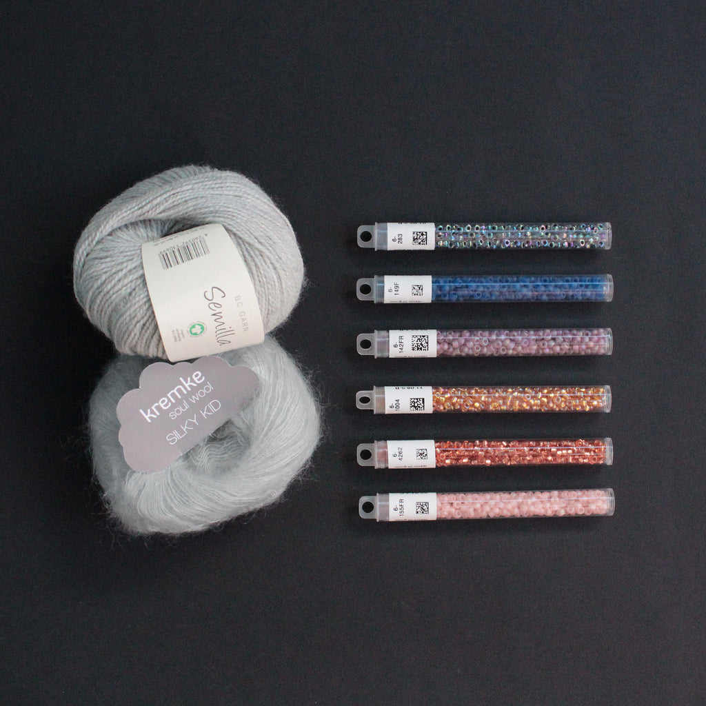 Kit de Hilados "Paint with Beads Scarf" de Pope Vergara <br> Mix Gris