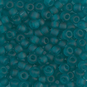 Mostacillas de vidrio japonesas Miyuki calibradas 6/0 en color turquesa. Acabado mate transparente, ideales para tejido con mostacillas, bordado, aplicaciones costura y bisutería artesanal. Cabeza de Alfiler, Chile.