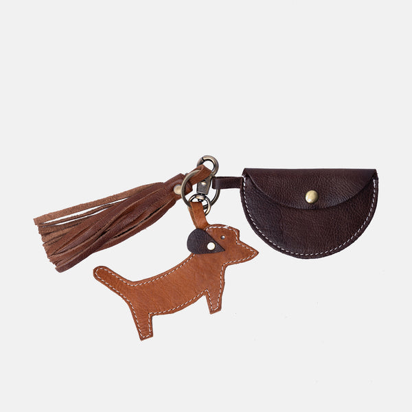 Project 140 <br> Accesorio de Cuero Tipo Llavero Diseño Perro