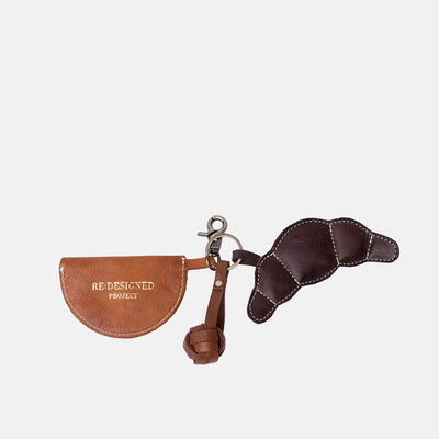 Project 143  Accesorio de Cuero Tipo Llavero Diseño Croissant