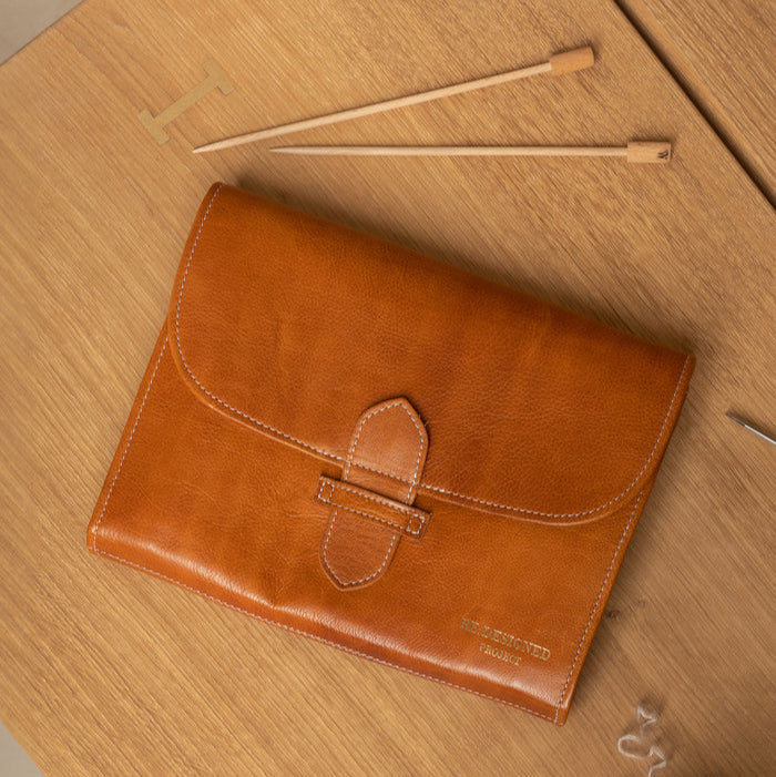 Project 18 <br> Estuche Organizador de Cuero (Elegir color)