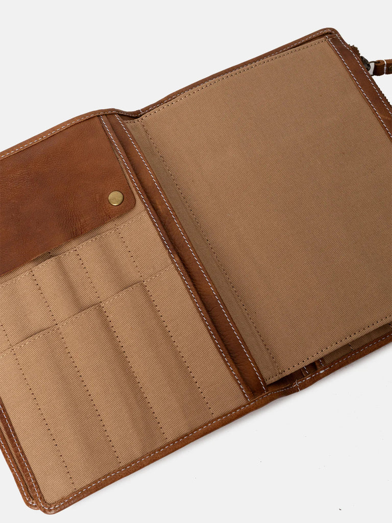 Project 67 <br> Estuche para Palillos y Patrones (Walnut)