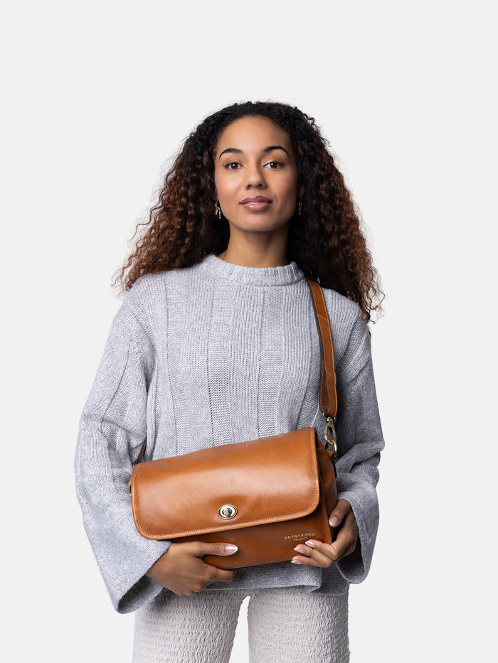 Project 74 <br> Bolso de Cuero Para Proyectos (Elegir Color)