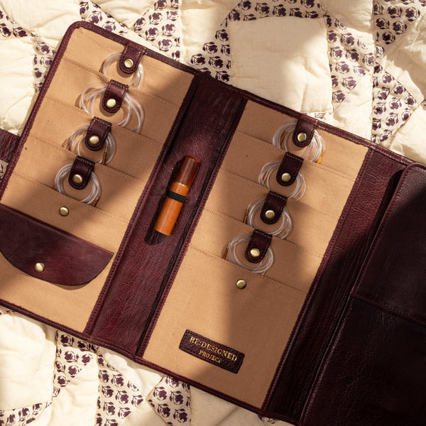 Project 82 <br> Estuche Organizador de Cuero Para Cables y/o Palillos Circulares (Elegir color)