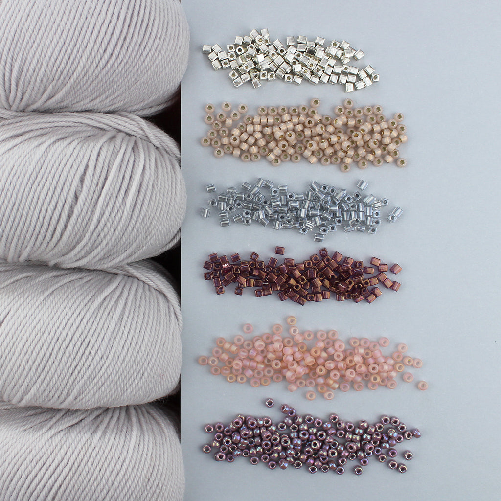 Kit de Tejido Vest "Flower Beads" de Pope Vergara <br> Elegir Color (Versión DK)