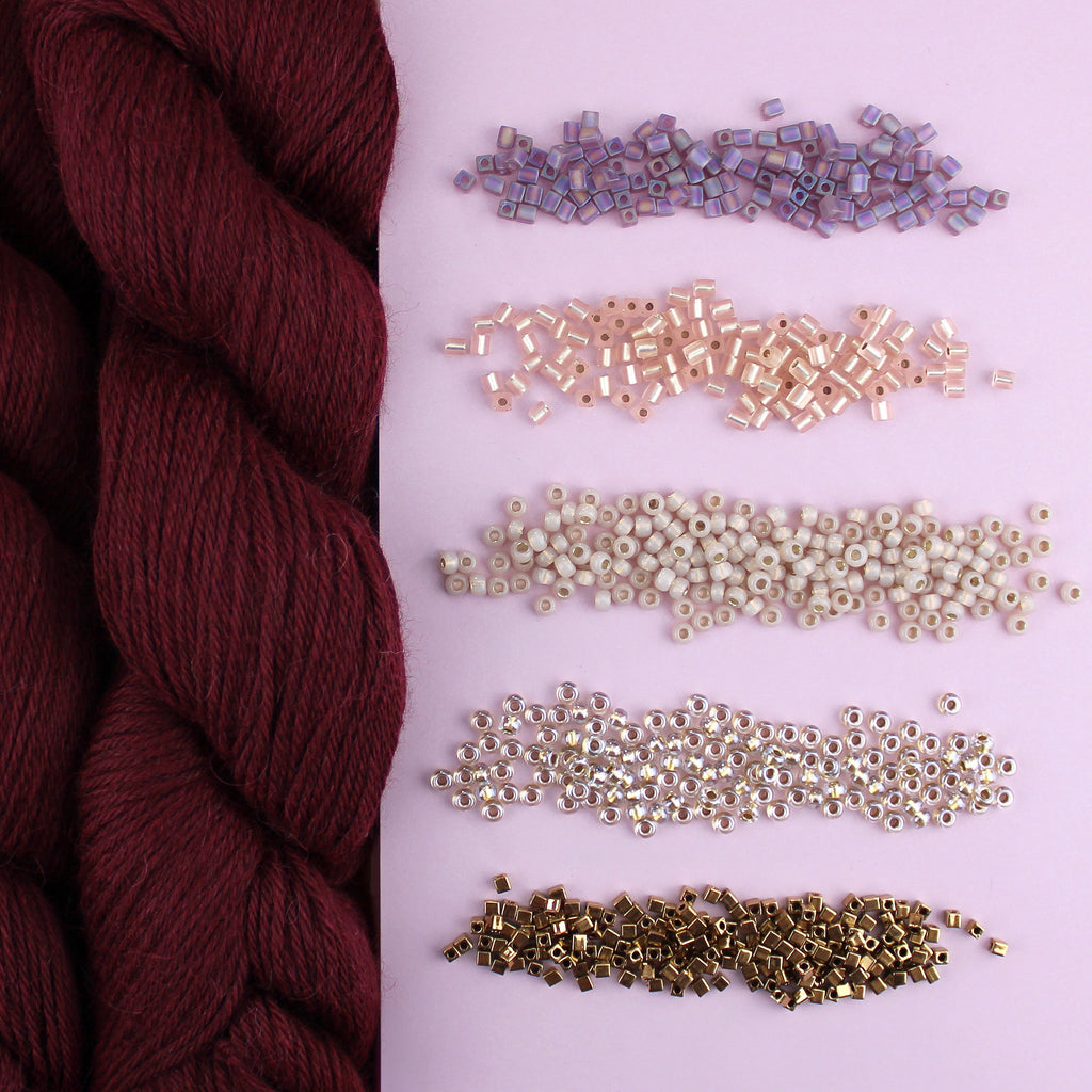 Kit de Tejido Suéter "Gilded Shadows" de Pope Vergara <br> Elegir Color