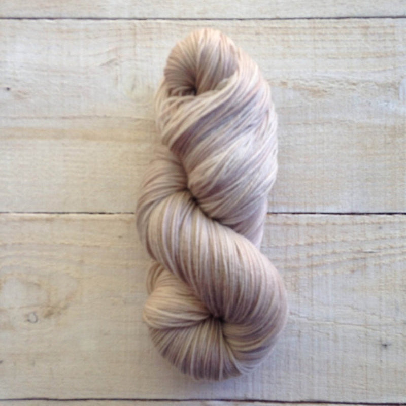 Alegria <br> (75% Lana Merino Superwash / 25% Nylon)