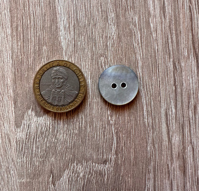 Botón Conchaperla Gris