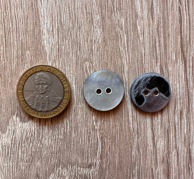 Botón Conchaperla Gris