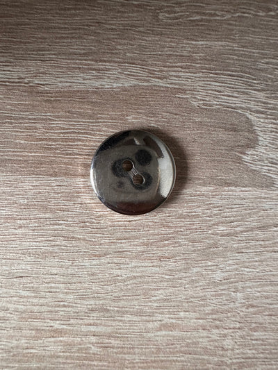 Botón Plateado Mediano Liso