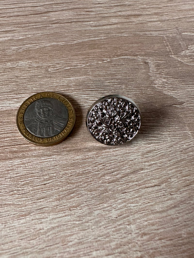 Botón Diseño Barroco Plateado