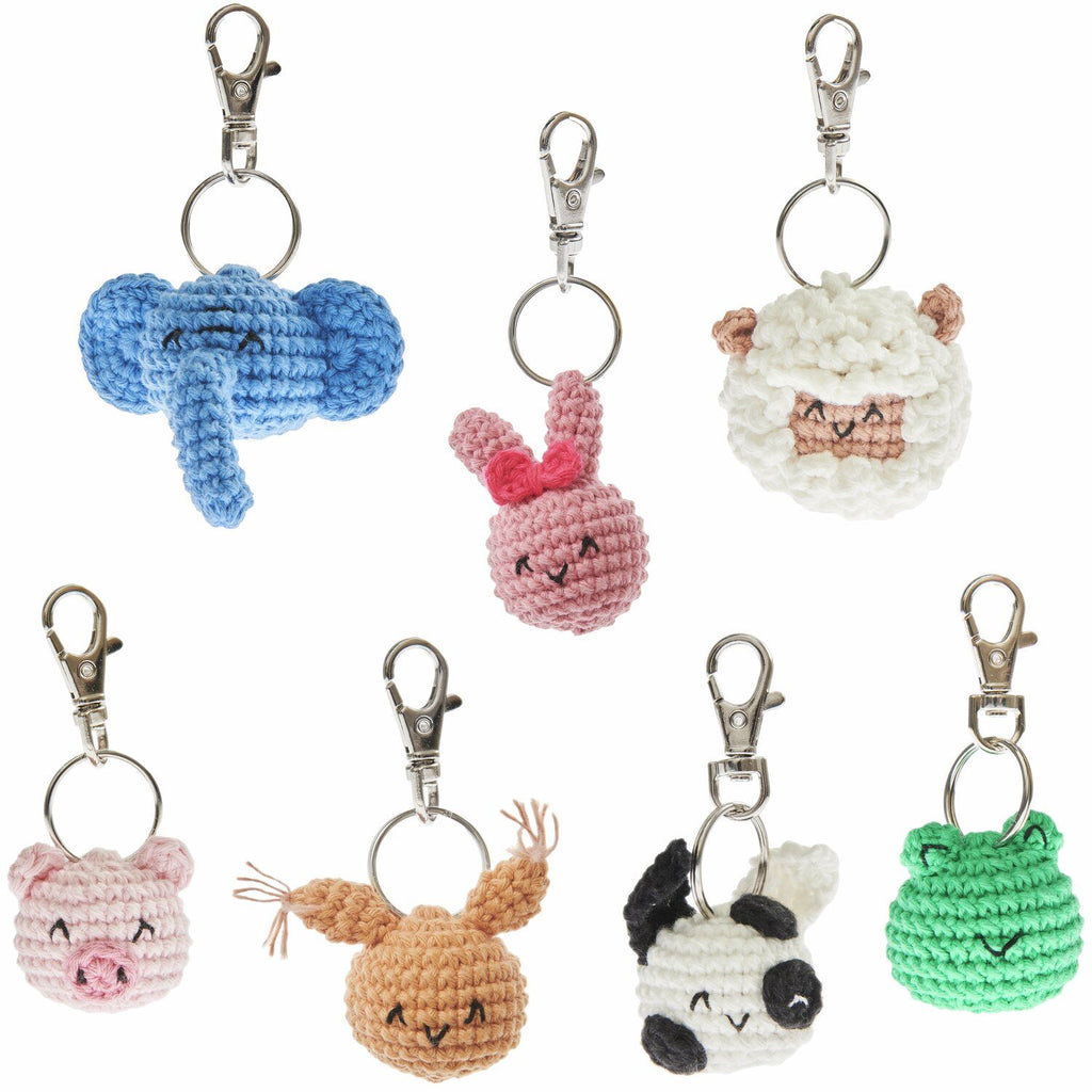 Caja del Kit de tejido Amigurumi Chingu Animals de Rico Design mostrando coloridos y pequeños animalitos tejidos a crochet diseñados como llaveros.