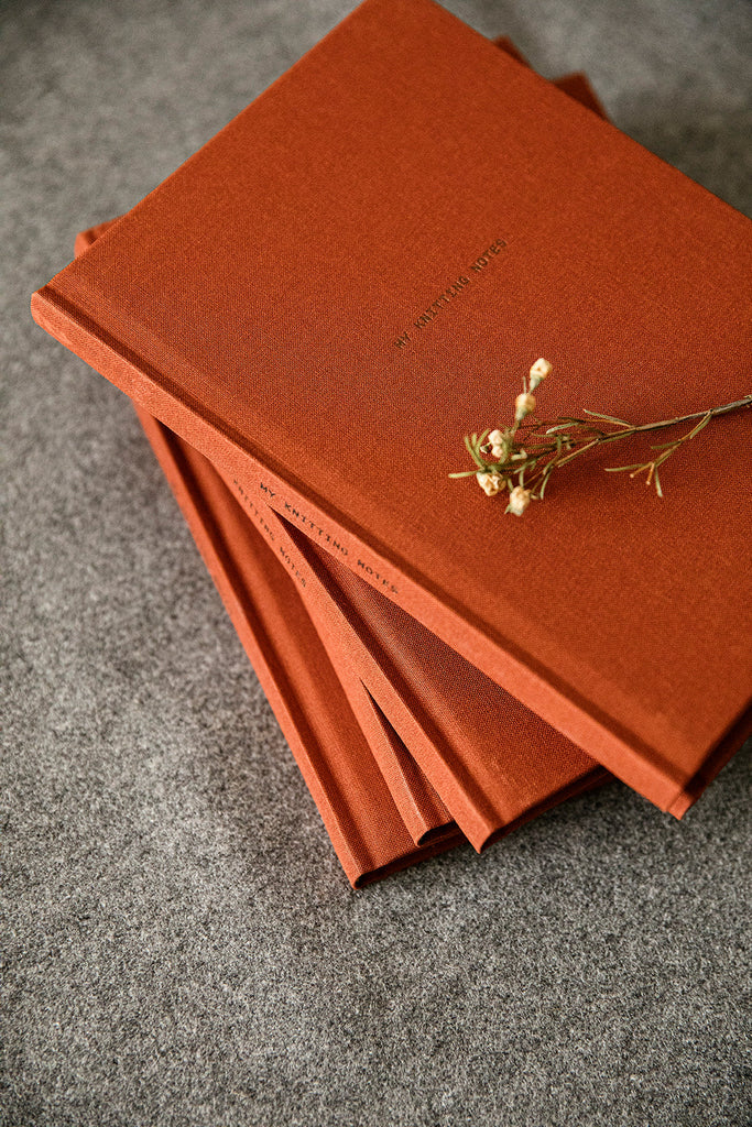 My Knitting Notes Terracotta – cuaderno Laine para 31 proyectos, cuadrilla y referencias de tejido