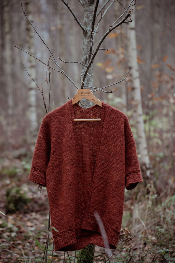 Libro de Tejido "Observations: Knits and Essays from the Forest" <br> Lotta H. Löthgren