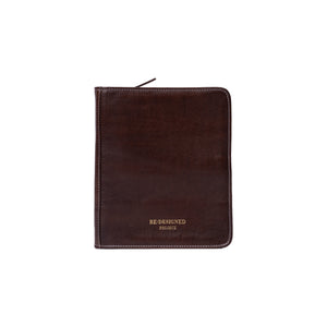 Estuche de Cuero para Palillos Doble Punta Project 103 de Re:Designed (P0103) en color Woodsmoke – vista frontal