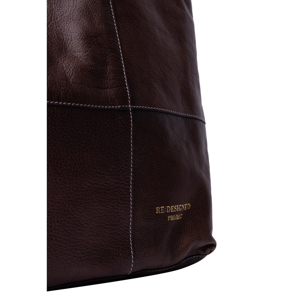 Cartera Shopper de Cuero para Proyectos Project 19 de Re:Designed (P019) en color Woodsmoke – detalle