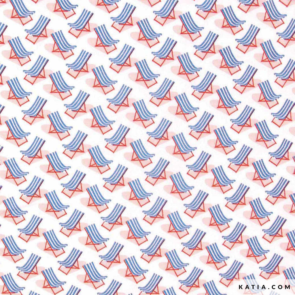 ela de punto jersey de fondo crudo de Katia Fabrics con un simpático estampado veraniego de reposeras o sillas de playa, ideal para confeccionar poleras y ropa cómoda.
