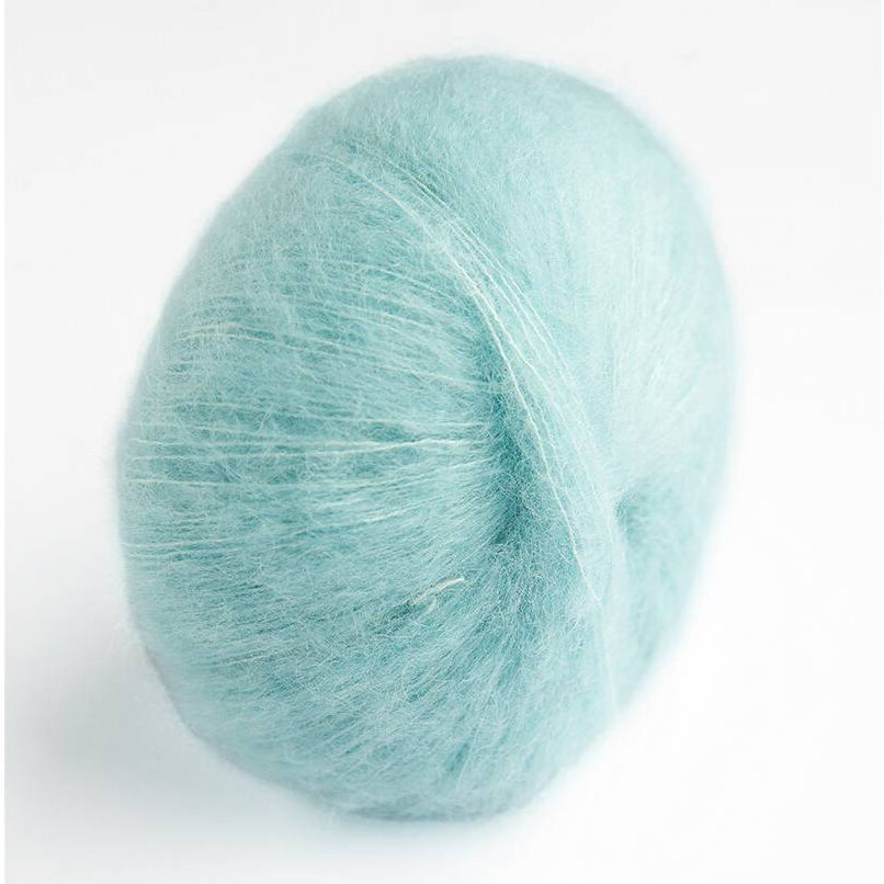 Uma<br> (37% Baby Suri - 37% Super Kid Mohair - 26% Mulberry Silk)