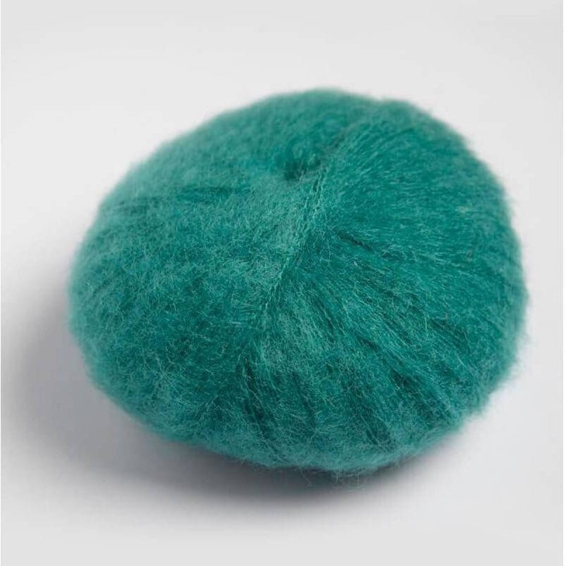 Uma<br> (37% Baby Suri - 37% Super Kid Mohair - 26% Mulberry Silk)