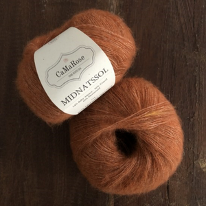 Midnatssol <br> (54% Baby Alpaca / 10% Lana Merino / 36% Tencel)