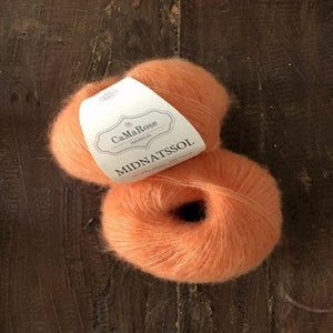 Midnatssol <br> (54% Baby Alpaca / 10% Lana Merino / 36% Tencel)