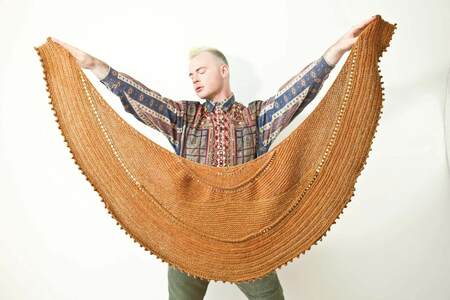 Patrón Chal " Iberian Discovery " <br> West Knits