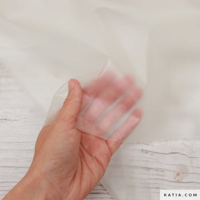 Tela Impermeable Translucent Basic (100% Poliuretano) De Corte, 137 cm de ancho